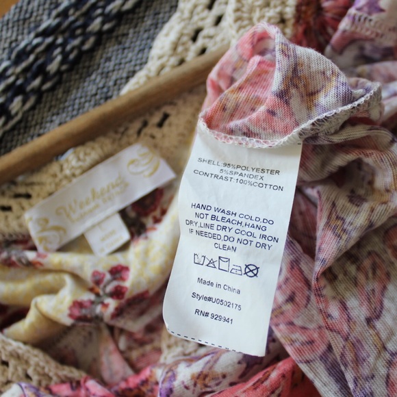 Weekend by Suzanne Betro Floral Boho Top Large/XL Preowned - Picture 5 of 7